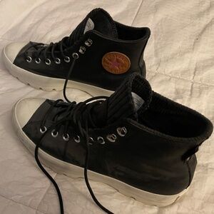 Converse - Woman's Chuck Taylor All Star - Leather High Tops: Women/Men 11/9.5